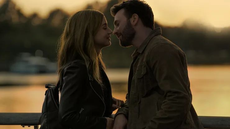 Chris Evans and Ana de Armas in Ghosted