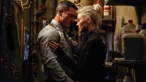 Luke Evans and Sasha Luss in Anna.