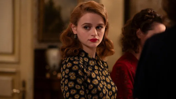 Joey King in We Were the Lucky Ones.