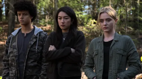 Kathryn Newton, Jacques Colimon and Natasha Liu Bordizzo in The Society.