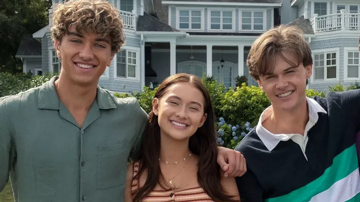 Gavin Casalegno, Lola Tung and Christopher Briney from 'The Summer I Turned Pretty'
