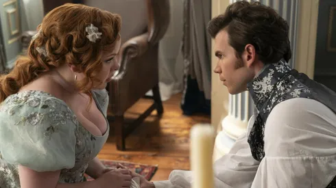 Nicola Coughlan and Luke Newton in "Bridgerton Season 3"