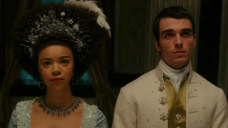 India Amarteifio and Corey Mylchreest in 'Queen Charlotte'