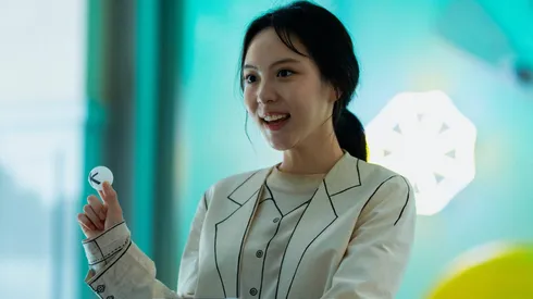 Yul-Eum Lee in The 8 Show.