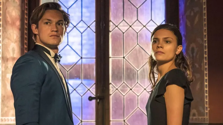 Damian Hardung and Harriet Herbig-Matten in "Maxton Hall: The World Between Us"