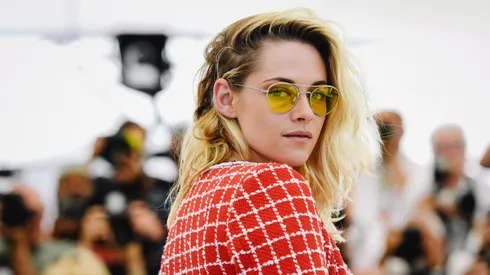 Kristen Stewart attends the photocall for "Crimes Of The Future" during the 75th annual Cannes film festival at Palais des Festivals on May 24, 2022 in Cannes, France.
