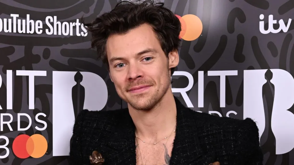 Harry Styles poses in the media room during The BRIT Awards 2023. (Source: Jeff Spicer/Getty Images)