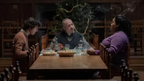 Paul Giamatti, Da'Vine Joy Randolph, and Dominic Sessa in The Holdovers.
