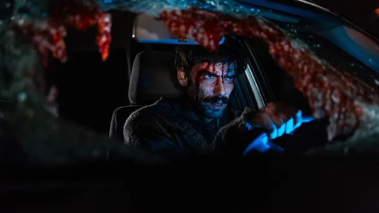 Demián Salomón in When Evil Lurks.