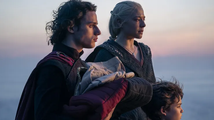 Oscar Eskinazi, Harry Collett and Emma D'Arcy in House of the Dragon, Season 2.