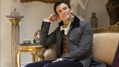 Luke Thompson in Bridgerton, Season 3.