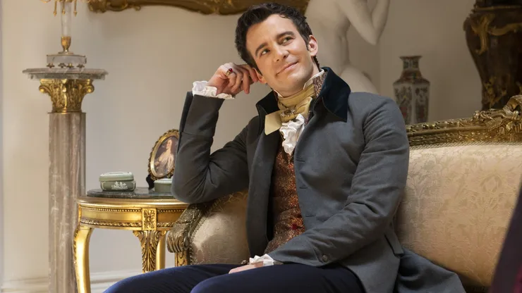 Luke Thompson in Bridgerton, Season 3.
