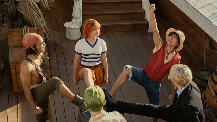 Mackenyu, Emily Rudd, Jacob Romero, Taz Skylar and Iñaki Godoy in "One Piece".