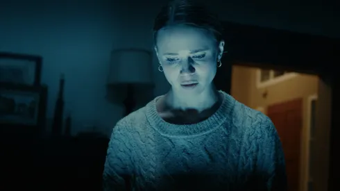 Whitney Rose Pynn in Cellphone.