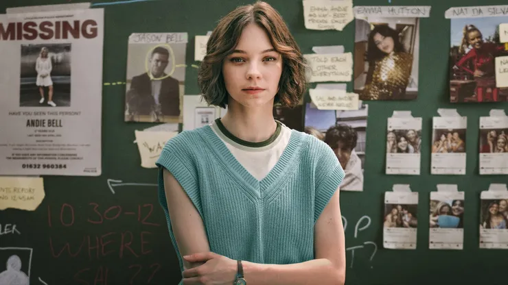 Emma Myers in "A Good Girl's Guide to Murder"