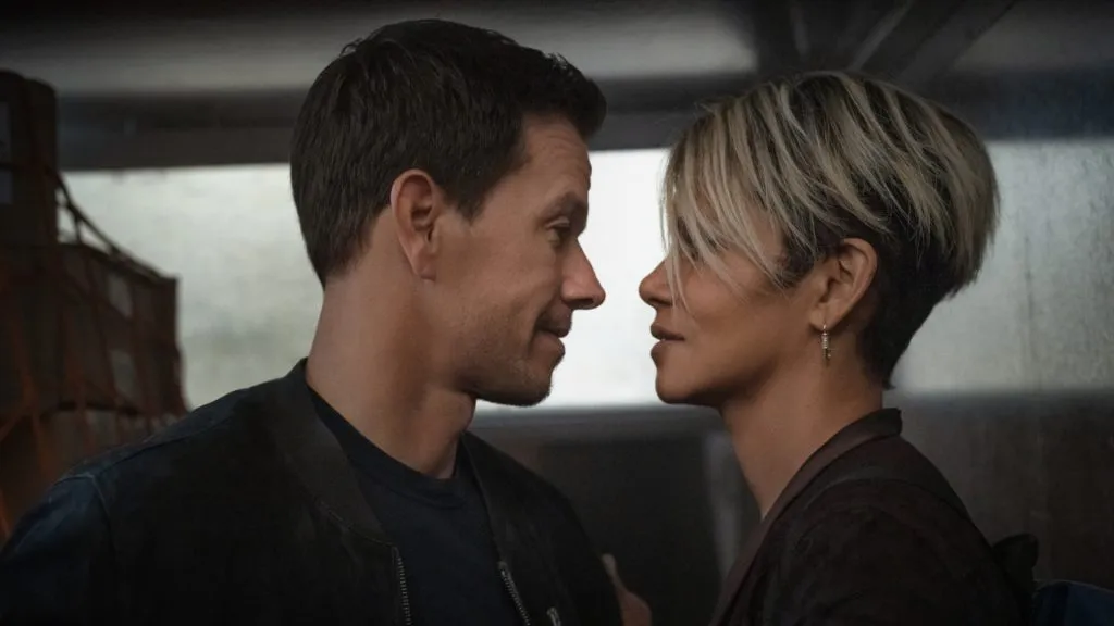 Halle Berry and Mark Wahlberg in The Union. (Source: @empiremagazine)
