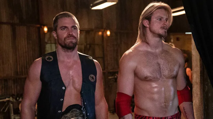 Alexander Ludwig and Stephen Amell in Heels.