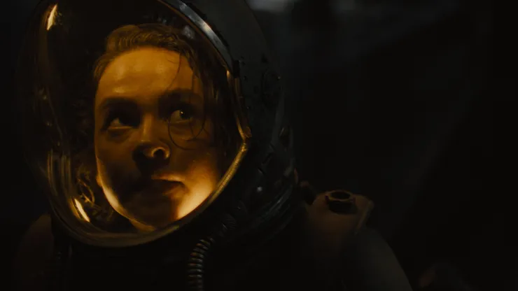 Cailee Spaeny in Alien: Romulus.