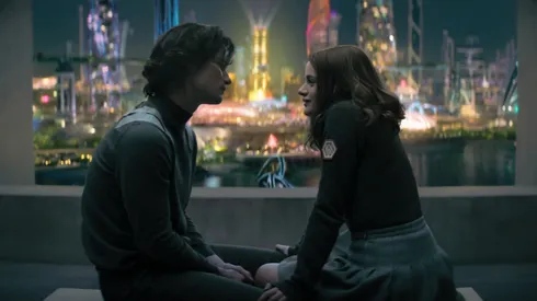 Joey King and Chase Stokes