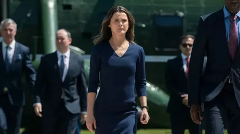 Keri Russell as Kate Wyler and Ato Essandoh as Stuart Heyford in 'The Diplomat'.