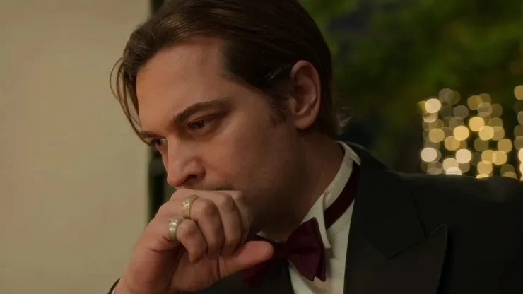 Çagatay Ulusoy in "A True Gentleman".