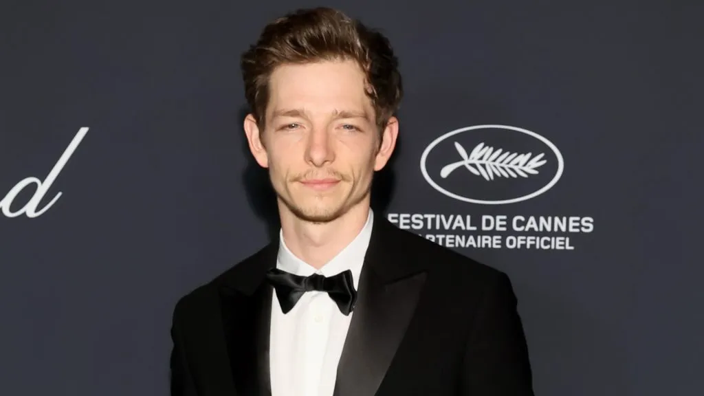 Mike Faist attends the Chopard Trophy at the 77th annual Cannes Film Festival at Carlton Beach on May 17, 2024. (Source: Victor Boyko/Getty Images)