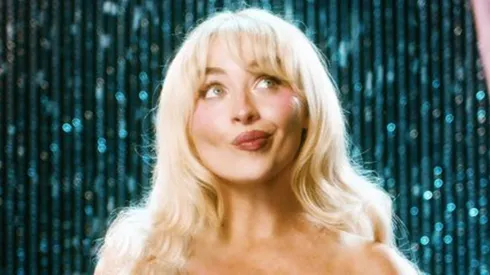 Sabrina Carpenter in A Nonsense Christmas by Netflix.