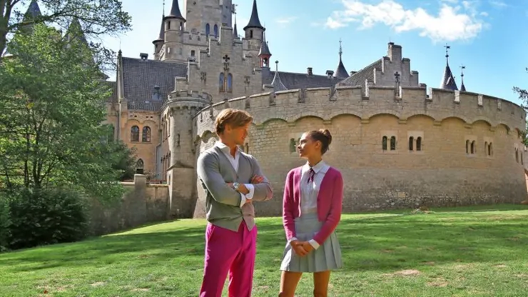 Damian Hardung and Harriet Herbig-Matten in Maxton Hall, Season 2.