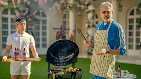 Jeff Goldblum and Matthew Koon in Kaos.