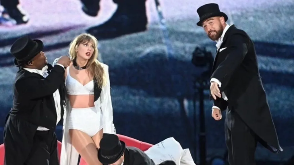 Travis Kelce and Taylor Swift at the Eras Tour in 2024. (Source: @popcrave)