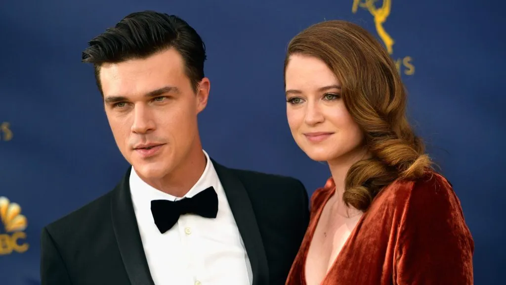Finn Wittrock and Sarah Roberts