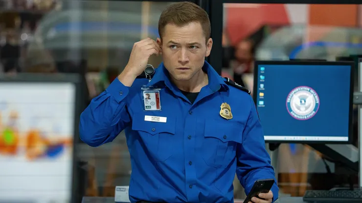 Taron Egerton in Carry-On.
