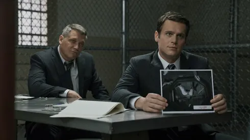 Holt McCallany and Jonathan Groff in Mindhunter.