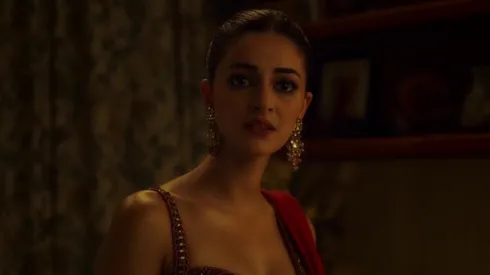 Ananya Panday in "Kho Gaye Hum Kahan".
