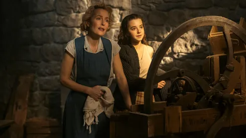 Gillian Anderson and Ariella Glaser in White Bird.