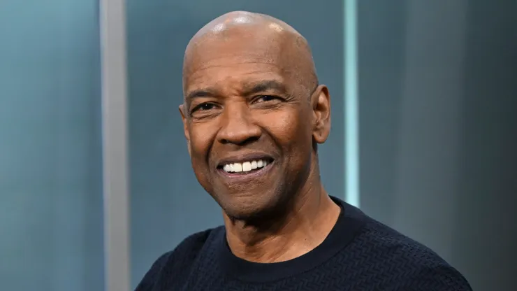 Denzel Washington attends a SiriusXM Town Hall with the cast of "Gladiator II" with host Mike Muse at SiriusXM Studios on November 21, 2024 in New York City. (Photo by Noam Galai/Getty Images for SiriusXM)