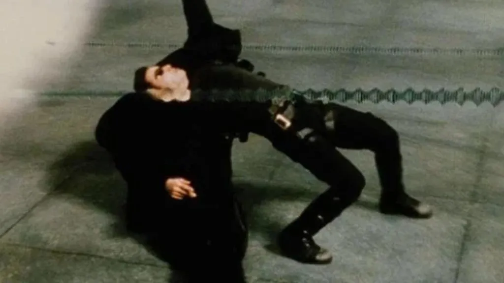Keanu Reeves in “The Matrix” (Source: IMDb)