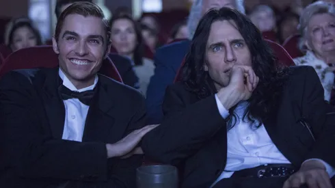 Dave Franco and James Franco in ‘The Disaster Artist’ (2017) IMDb / Justina Mintz - © 2015 Warner Bros. Entertainment Inc.