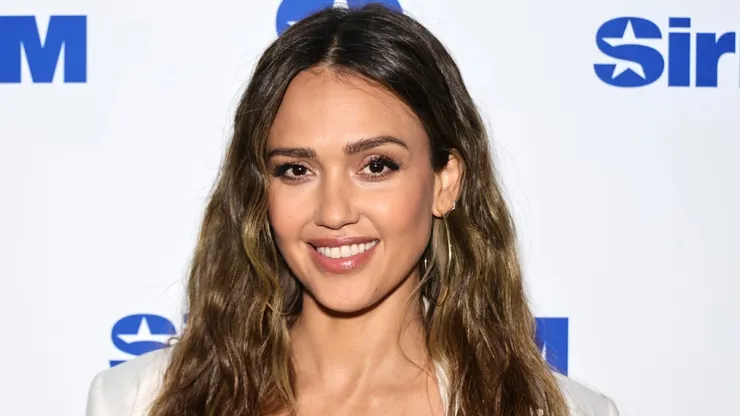 Jessica Alba.