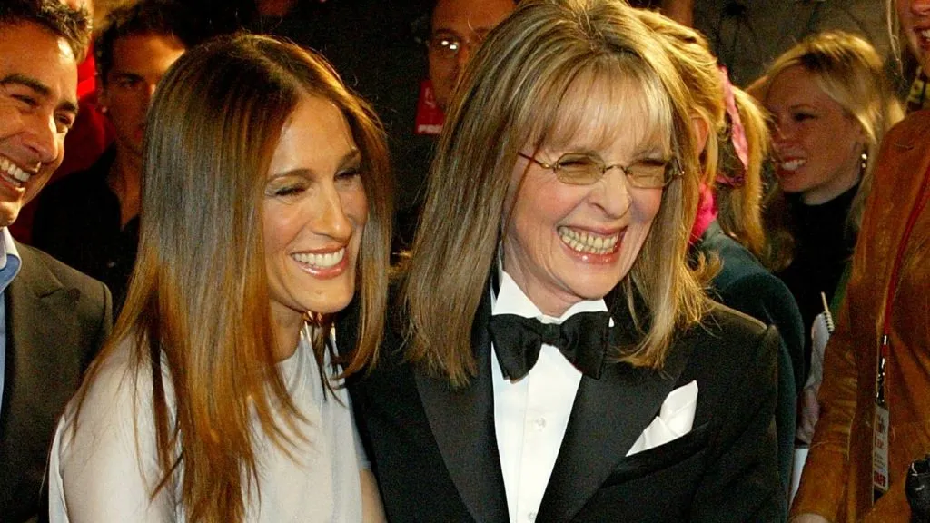 Actresses Sarah Jessica Parker and Diane Keaton arrive to the world premiere of Twentieth Century Fox’s film “The Family Stone” at the Mann Village Theater on December 6, 2005 in Westwood, California. (Photo by Frederick M. Brown/Getty Images)