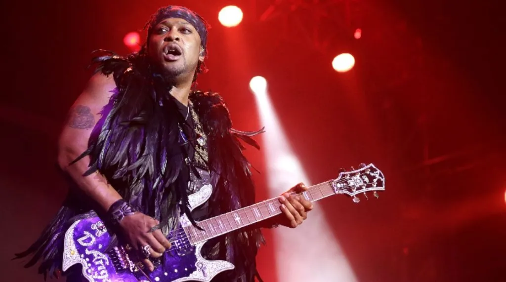 D’Angelo performs live for fans at the 2016 Byron Bay Bluesfest on March 24, 2016 in Byron Bay, Australia. (Photo by Mark Metcalfe/Getty Images)