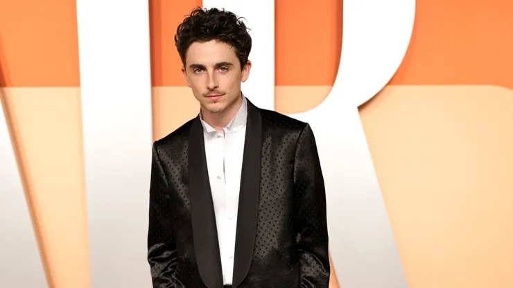 Timothée Chalamet attends the 2025 Vanity Fair Oscar Party Hosted By Radhika Jones at Wallis Annenberg Center for the Performing Arts on March 02, 2025 in Beverly Hills, California. (Photo by Neilson Barnard/Getty Images for Vanity Fair)