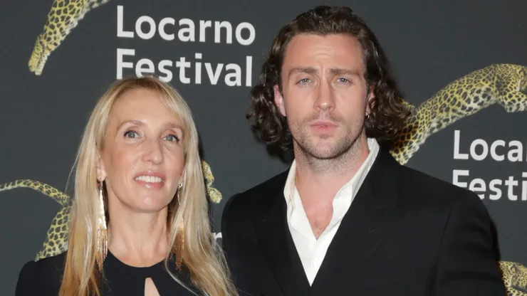 Sam Taylor-Johnson and Aaron Taylor-Johnson attend the 75th Locarno Film Festival red carpet.