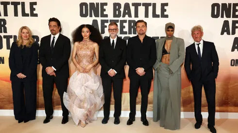 (L-R) Sara Murphy, Benicio del Toro, Chase Infiniti, Paul Thomas Anderson, Leonardo DiCaprio, Teyana Taylor and Sean Penn attend the London Premiere of "One Battle After Another" at Leicester Square on September 16, 2025 in London, England. (Photo by Tim P. Whitby/Getty Images for Warner Bros. Pictures)