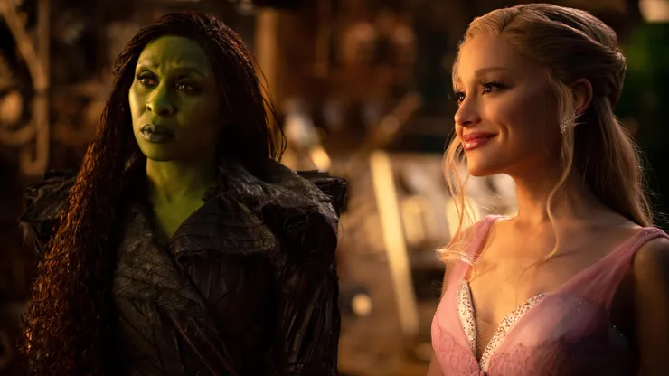 Ariana Grande and Cynthia Erivo in Wicked: For Good.