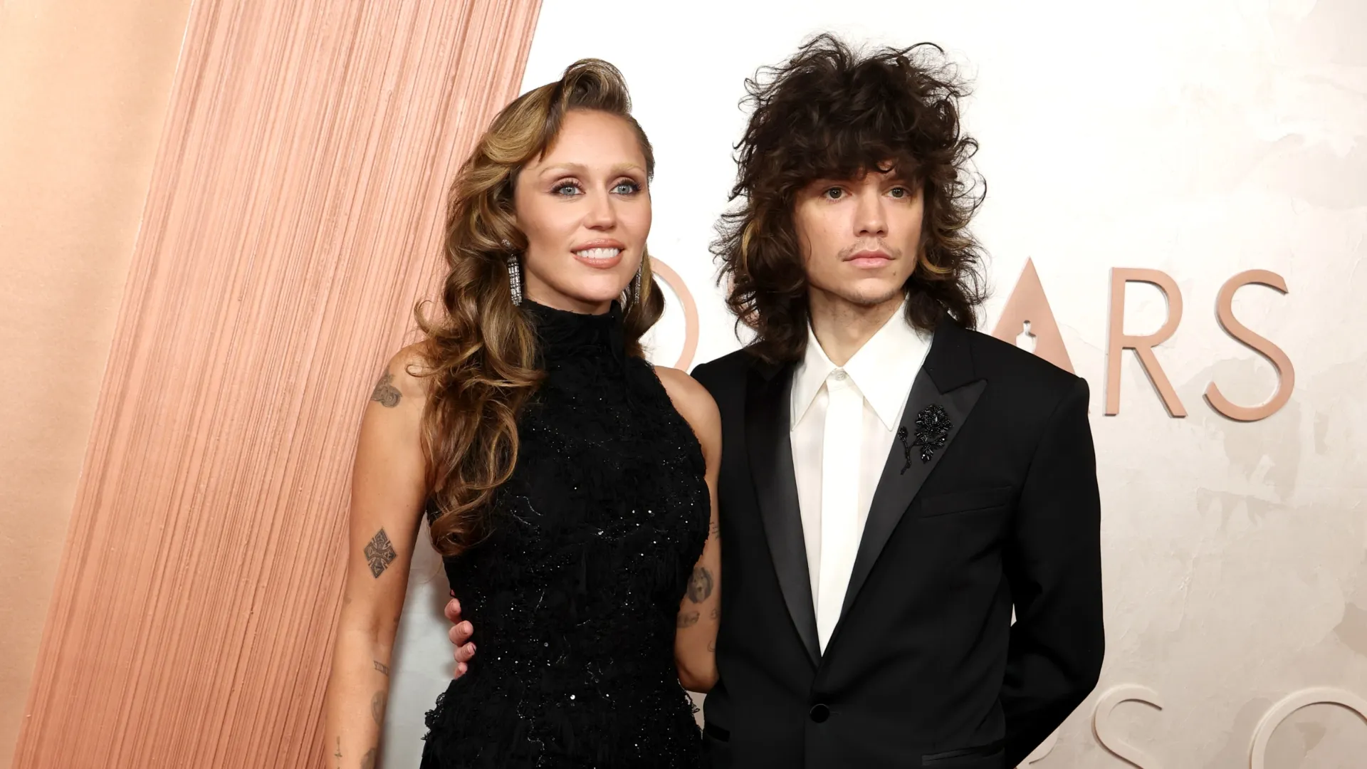 Miley Cyrus and Maxx Morando attend the 97th Annual Oscars at Dolby Theatre on March 02, 2025 in Hollywood, California. (Photo by Mike Coppola/Getty Images)