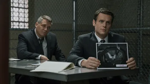 Holt McCallany and Jonathan Groff in Mindhunter.