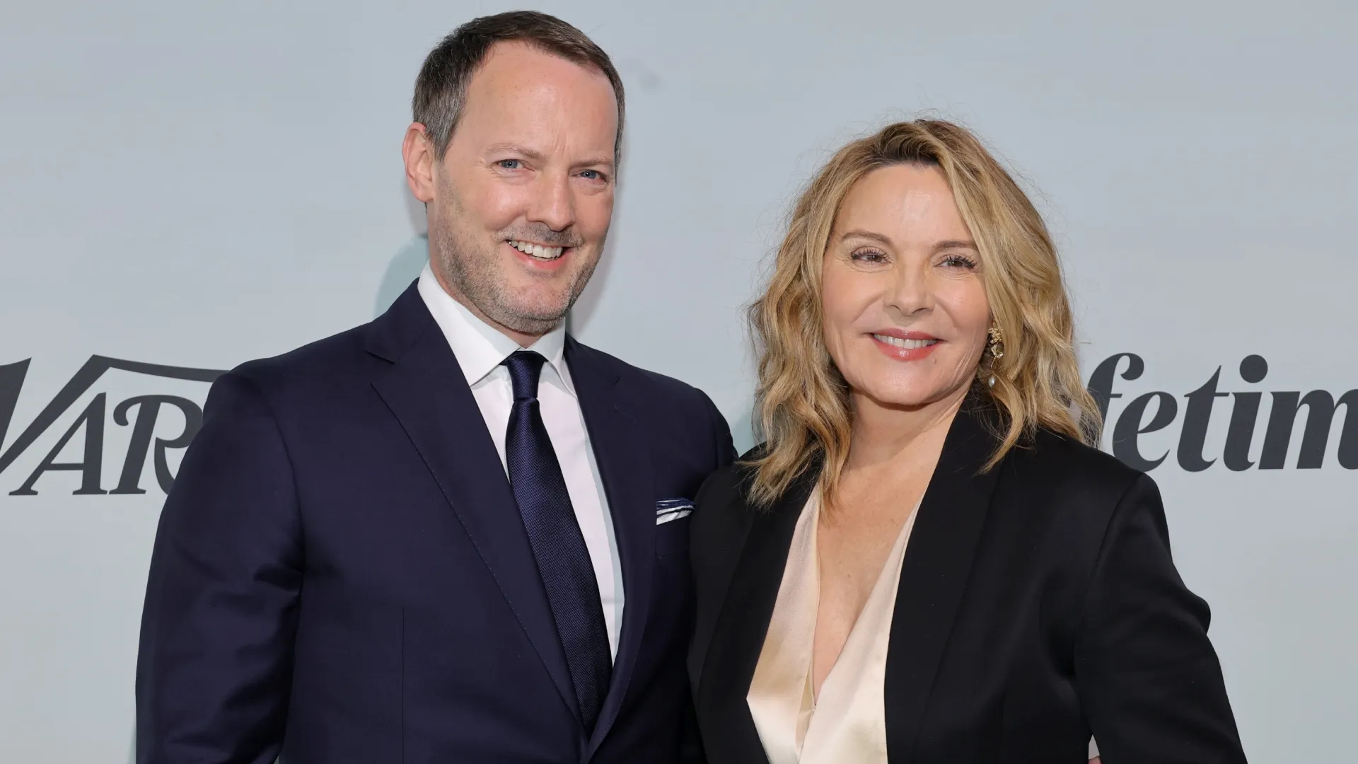 Russell Thomas and Kim Cattrall attend Variety’s 2022 Power Of Women: New York Event. (Source: Mike Coppola/Getty Images for Variety)