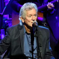 20 One-Hit Wonders from the ’80s You Forgot You Loved