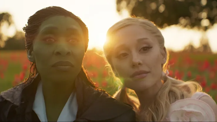 Ariana Grande and Cynthia Erivo in Wicked: For Good.